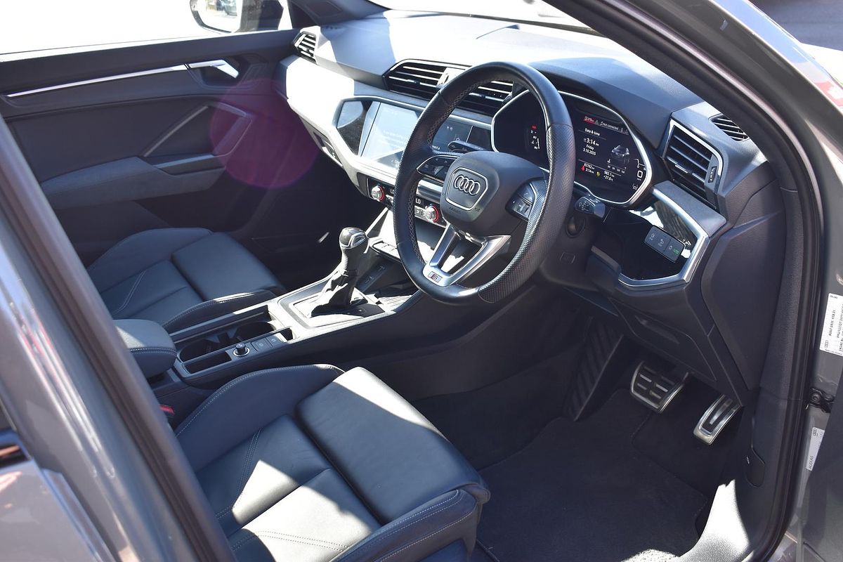 2021 Audi Q3 40 TFSI F3