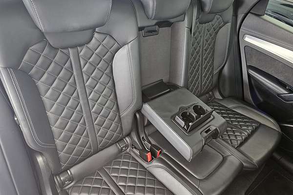 2019 Audi SQ5 FY