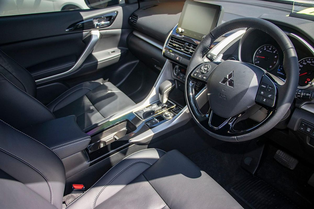 2024 Mitsubishi Eclipse Cross Exceed YB