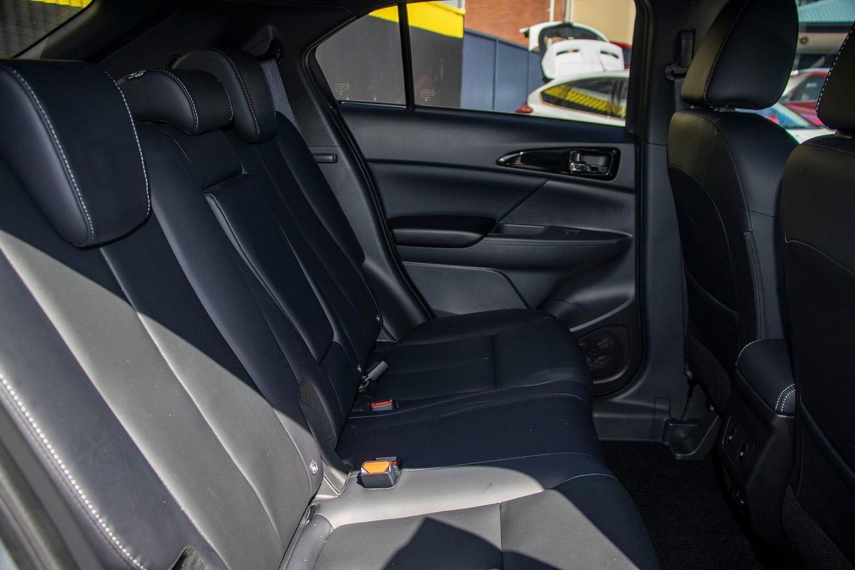 2024 Mitsubishi Eclipse Cross Exceed YB