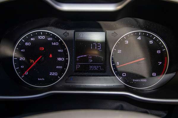 2023 MG ZS Excite AZS1