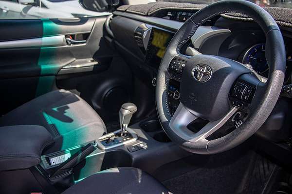2019 Toyota Hilux SR5 GUN126R 4X4