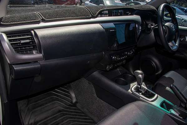 2019 Toyota Hilux SR5 GUN126R 4X4