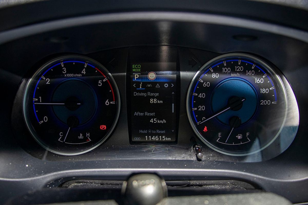 2019 Toyota Hilux SR5 GUN126R 4X4