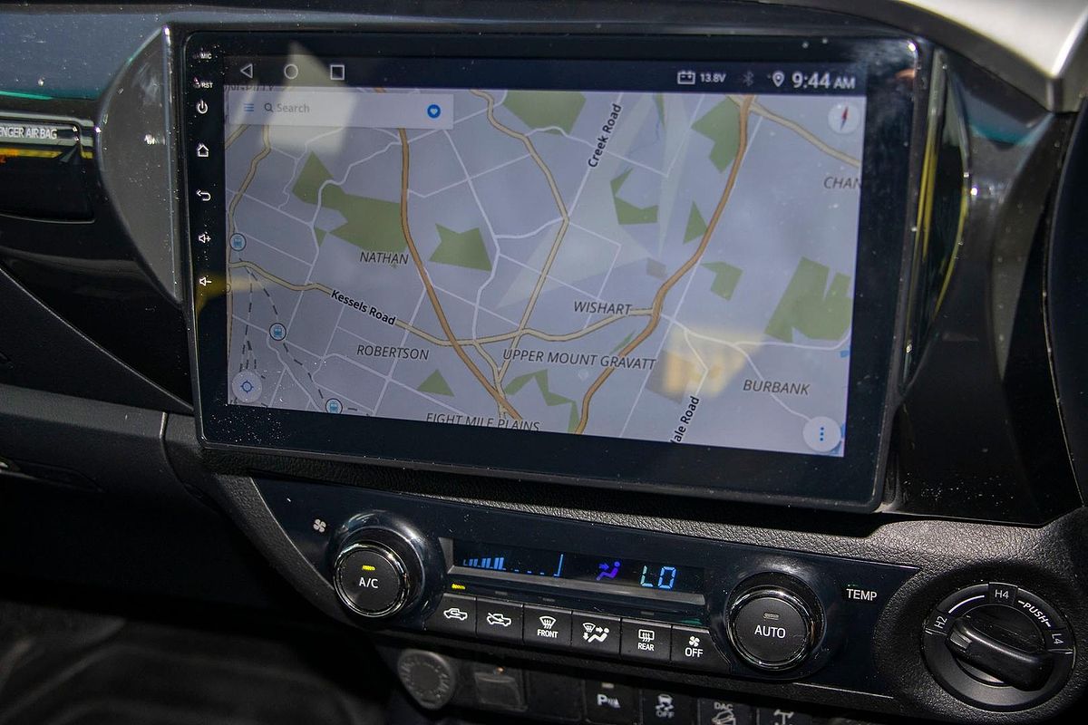 2019 Toyota Hilux SR5 GUN126R 4X4