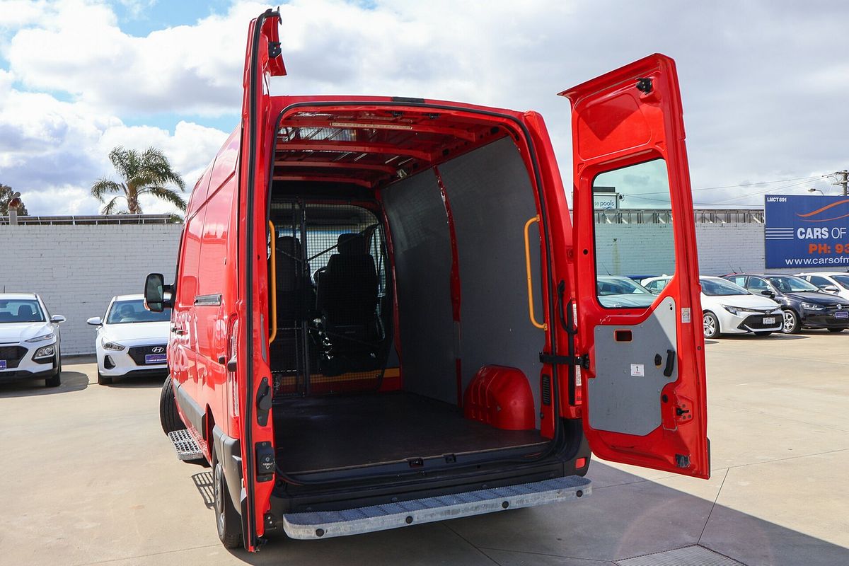 2016 Renault Master X62 MWB Mid Roof
