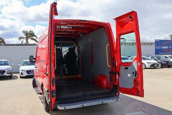 2016 Renault Master X62 MWB Mid Roof