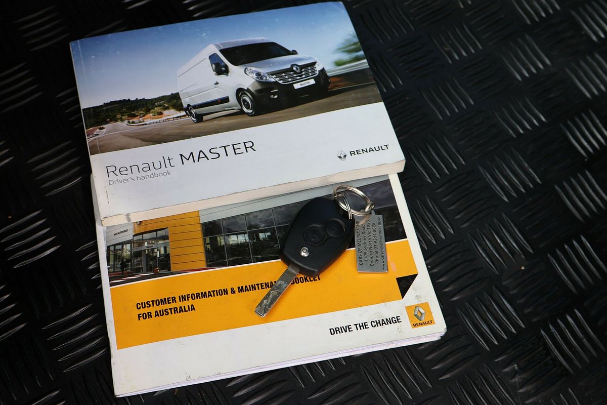 2016 Renault Master X62 MWB Mid Roof