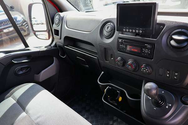 2016 Renault Master X62 MWB Mid Roof