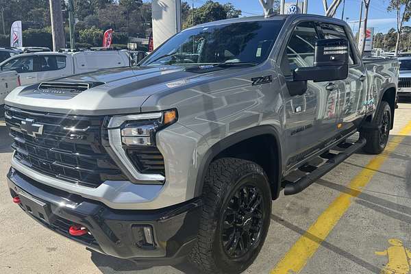 2025 Chevrolet Silverado HD LTZ Premium W/Tech Pack T1 4X4