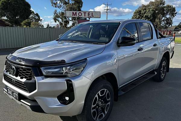 2024 Toyota Hilux Hilux 4x4 SR5 2.8L T Diesel Automatic Double Cab