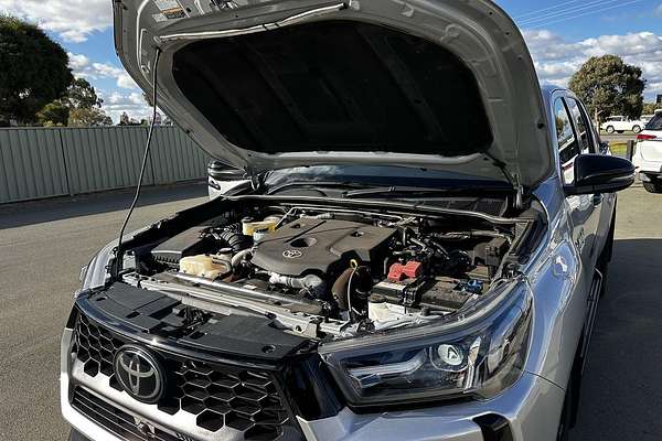 2024 Toyota Hilux Hilux 4x4 SR5 2.8L T Diesel Automatic Double Cab