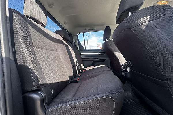 2024 Toyota Hilux Hilux 4x4 SR5 2.8L T Diesel Automatic Double Cab