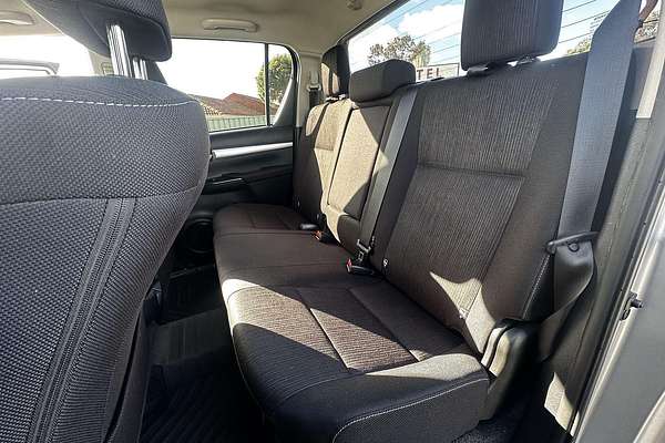 2024 Toyota Hilux Hilux 4x4 SR5 2.8L T Diesel Automatic Double Cab
