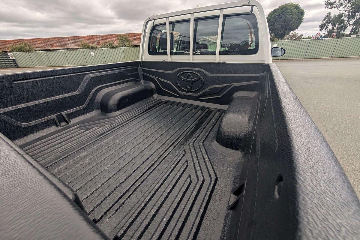 2024 Toyota Hilux Hilux 4x4 SR 2.8L T Diesel Automatic Double Cab