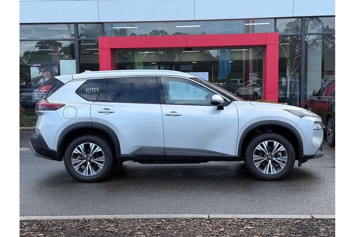 2024 Nissan X-TRAIL ST-L T33