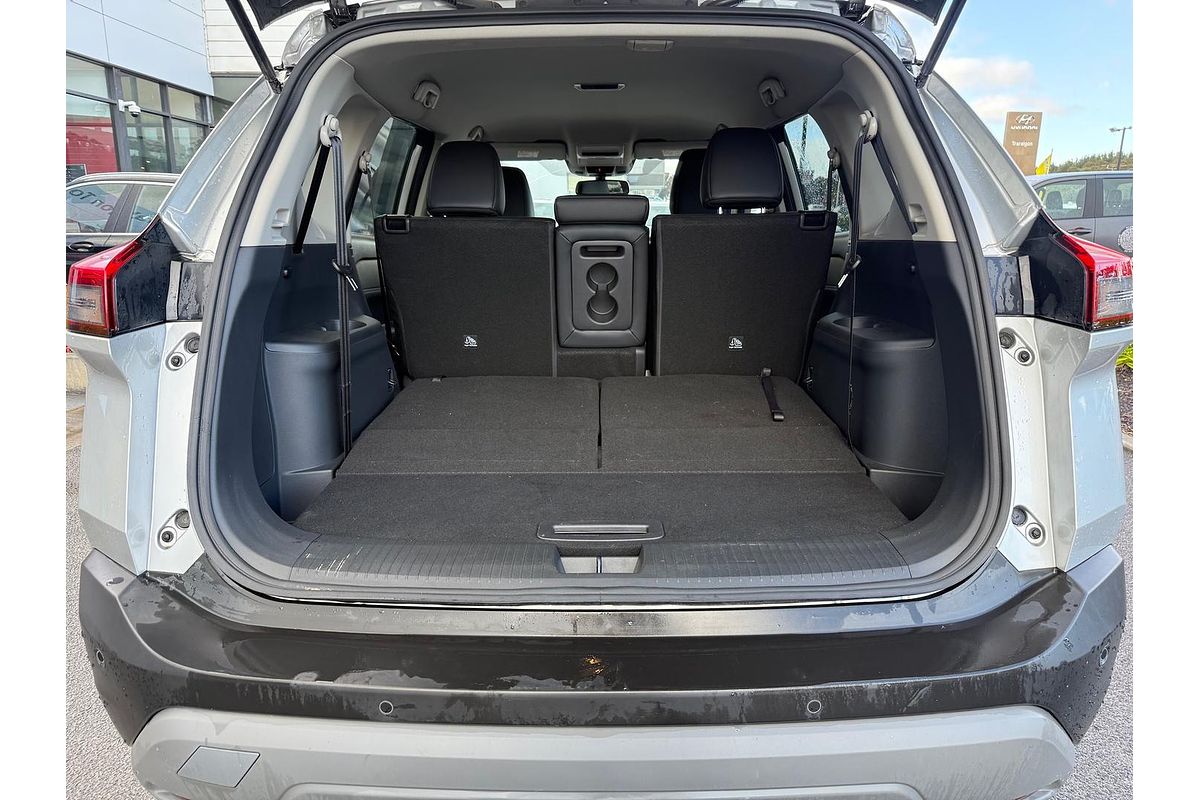 2024 Nissan X-TRAIL ST-L T33