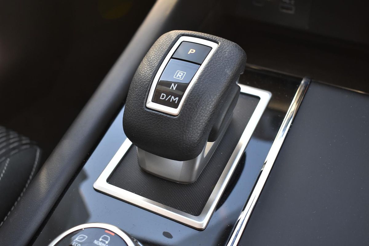 2024 Mitsubishi Outlander ES ZM