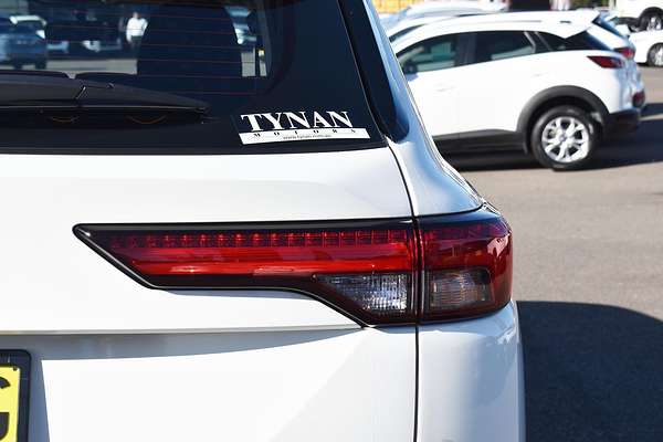 2024 Mitsubishi Outlander ES ZM