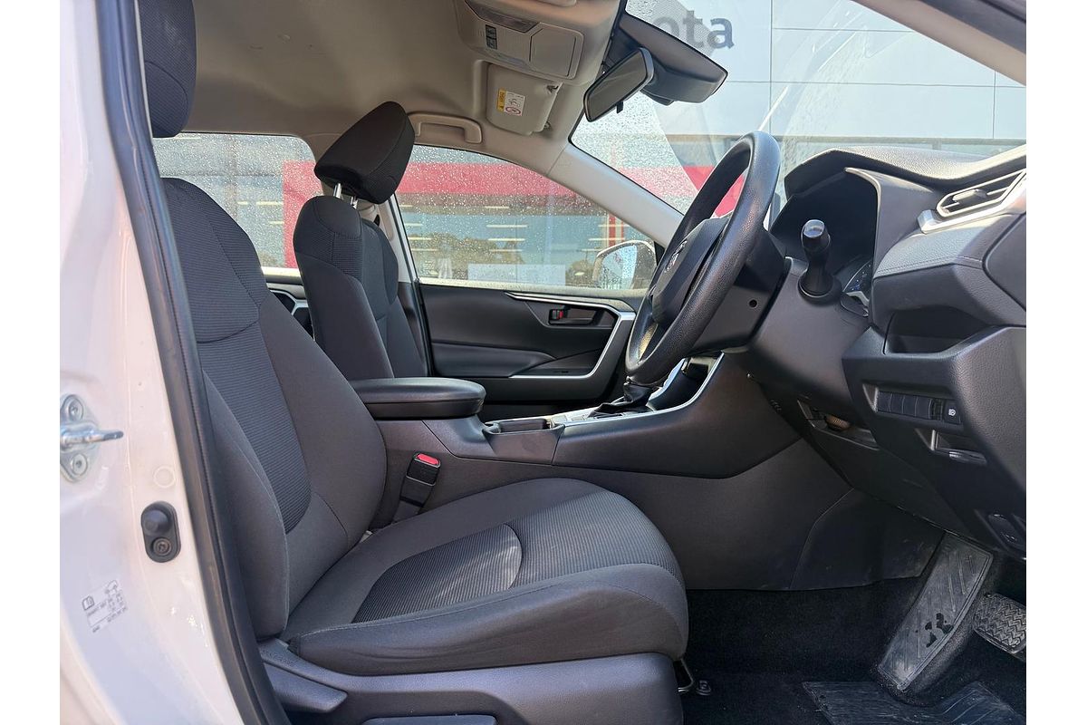 2020 Toyota RAV4 GX AXAH52R