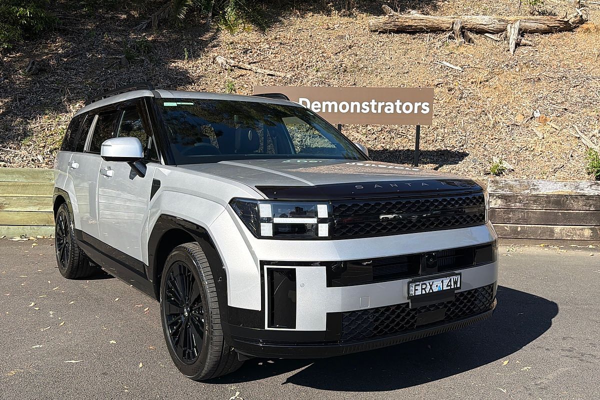 2025 Hyundai Santa Fe Hybrid Calligraphy MX5.V1