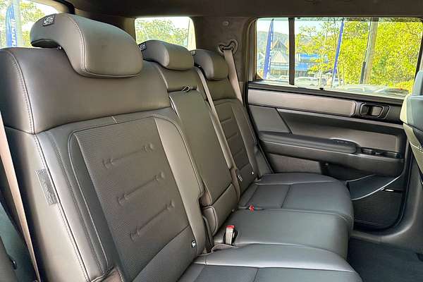 2025 Hyundai Santa Fe Hybrid Calligraphy MX5.V1