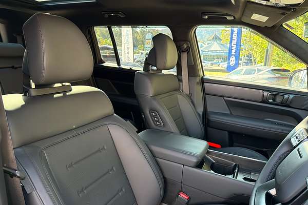 2025 Hyundai Santa Fe Hybrid Calligraphy MX5.V1