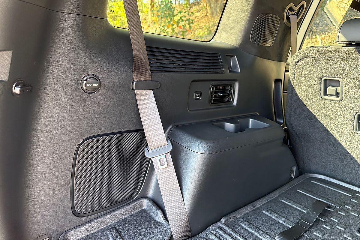 2025 Hyundai Santa Fe Hybrid Calligraphy MX5.V1