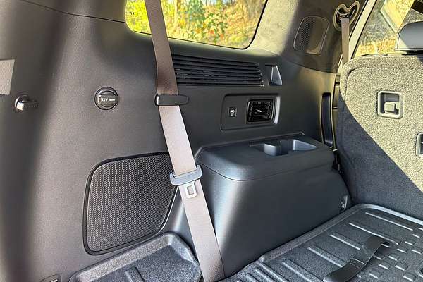 2025 Hyundai Santa Fe Hybrid Calligraphy MX5.V1