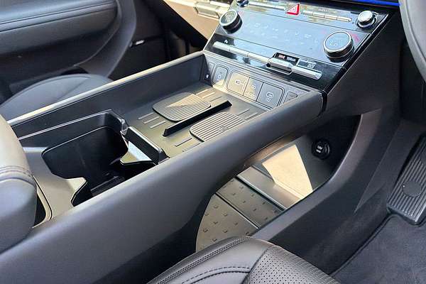 2025 Hyundai Santa Fe Hybrid Calligraphy MX5.V1