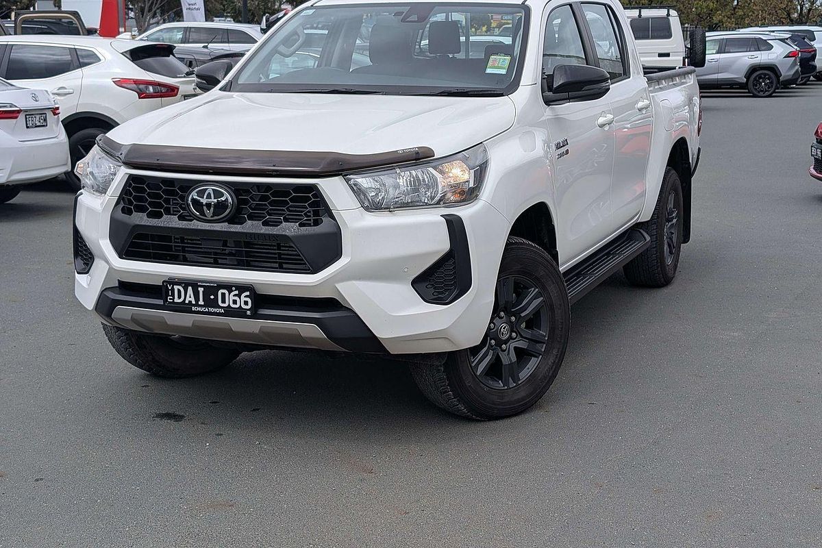 2024 Toyota Hilux Hilux 4x4 SR 2.8L T Diesel Automatic Double Cab