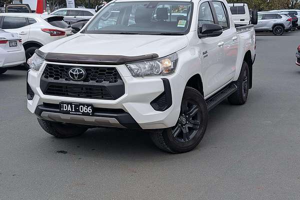 2024 Toyota Hilux Hilux 4x4 SR 2.8L T Diesel Automatic Double Cab