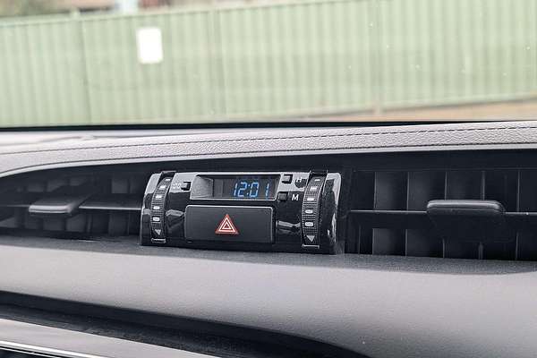 2024 Toyota Hilux Hilux 4x4 SR 2.8L T Diesel Automatic Double Cab
