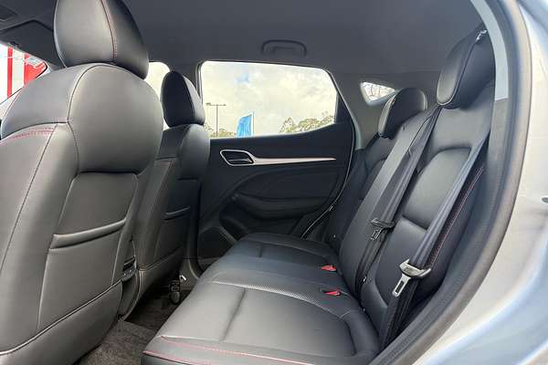 2024 MG ZST Excite