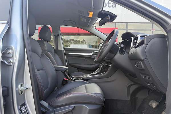 2024 MG ZST Excite