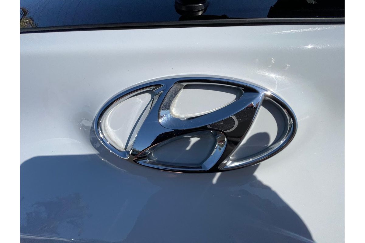 2019 Hyundai Kona Elite OS.3