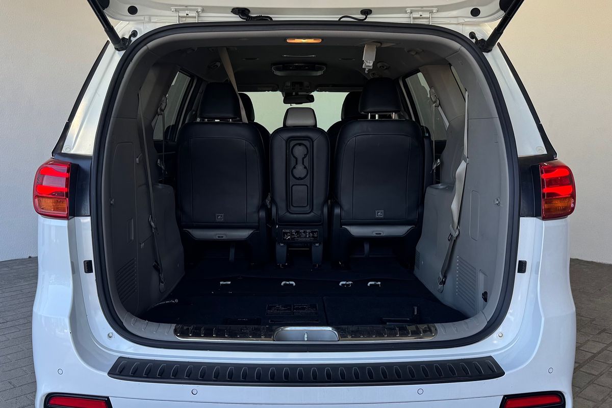 2019 Kia Carnival Platinum YP