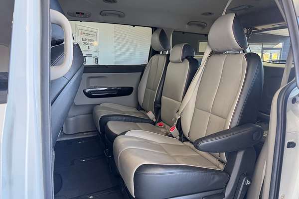 2019 Kia Carnival Platinum YP