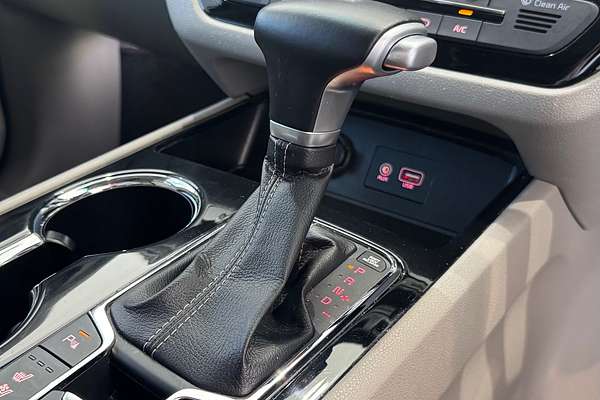 2019 Kia Carnival Platinum YP