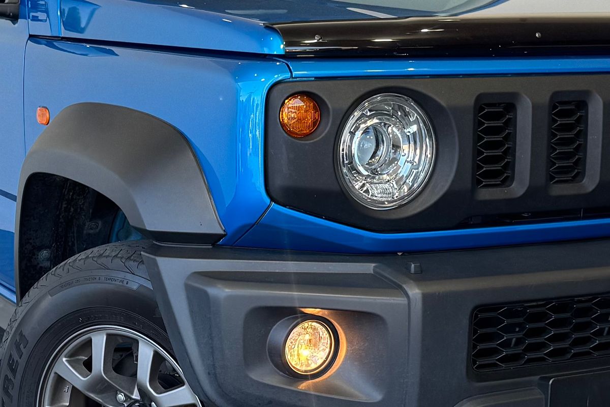 2023 Suzuki Jimny