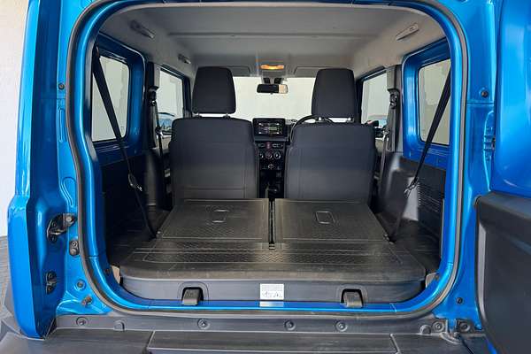 2023 Suzuki Jimny