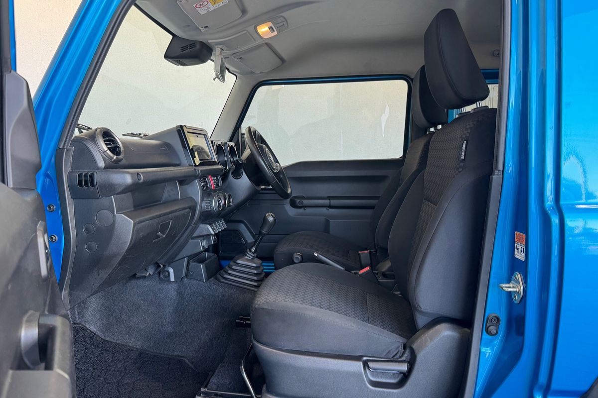 2023 Suzuki Jimny