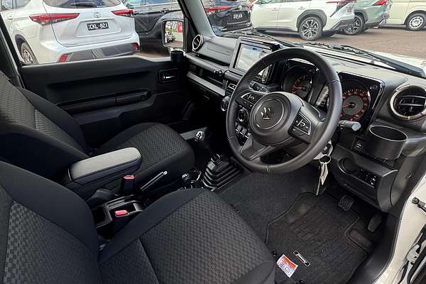 2023 Suzuki Jimny GLX GJ