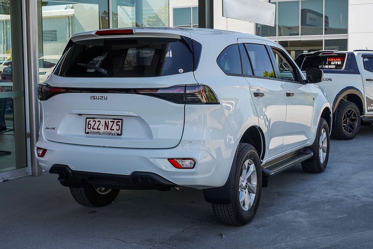 2025 Isuzu MU-X LS-M