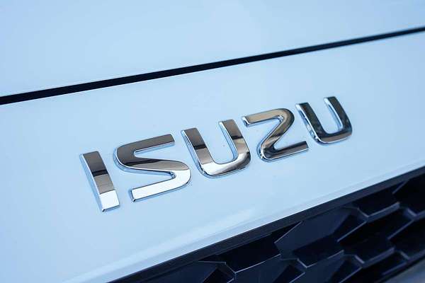 2025 Isuzu MU-X LS-M