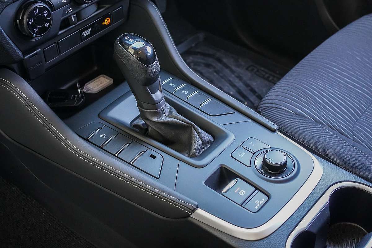 2025 Isuzu MU-X LS-M