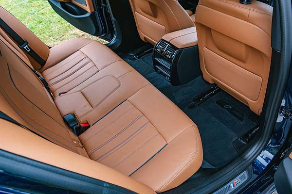 2022 BMW 5 Series 530i M Sport G30 LCI