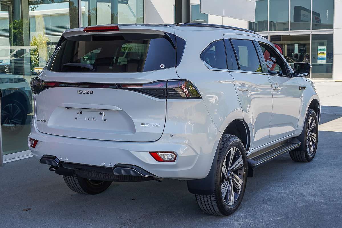2025 Isuzu MU-X LS-T
