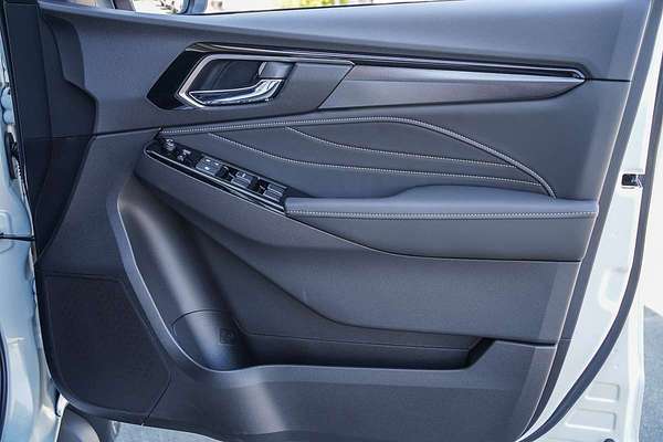 2025 Isuzu MU-X LS-T