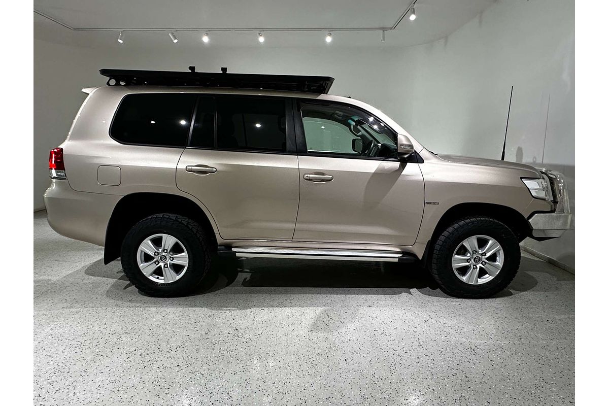2020 Toyota Landcruiser GXL VDJ200R